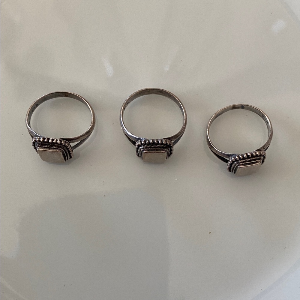 Silver - 925 - Square Signet Rings - Picture 2 of 3